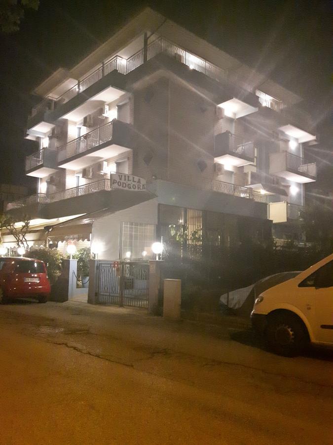 Hotel Villa Podgora ริมินี ภายนอก รูปภาพ